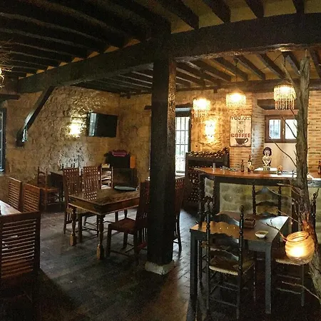 Penzion La Casona De Rudagueera