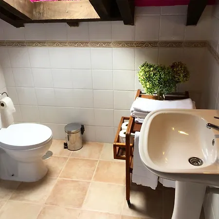 La Casona De Rudagueera Inn